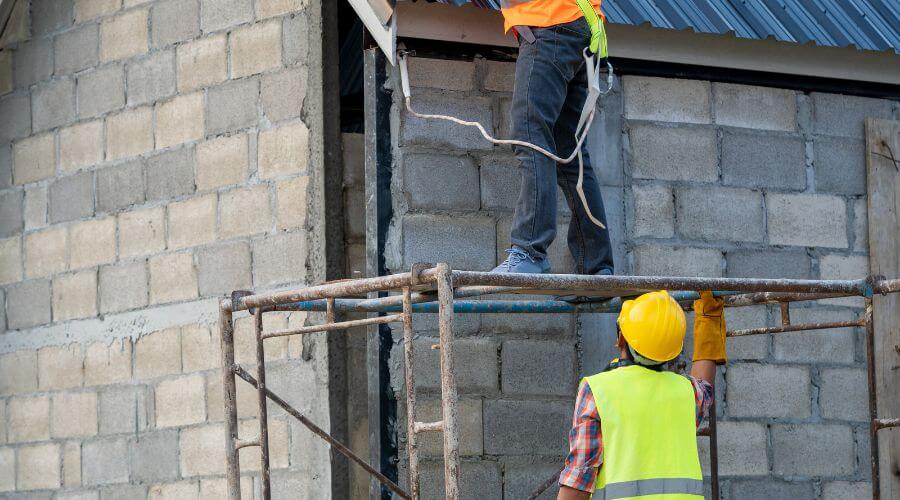 Expert Emergency Roof Repairs services in Lehigh, IA